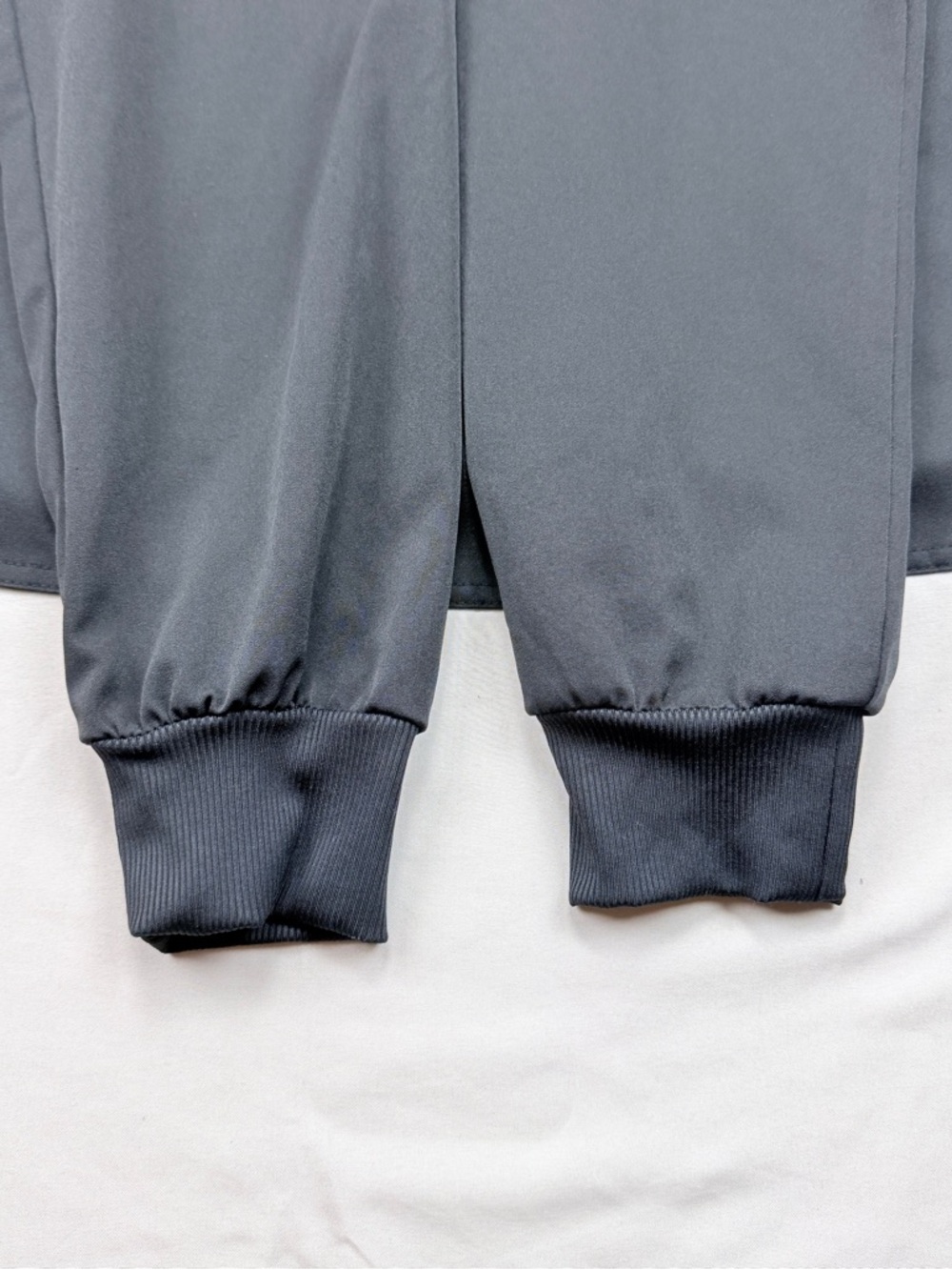 Ava Therese collection by Zavaté Apparel.
Women’s Black Zip-Front Scrub Jacket - Picture 10 of 11